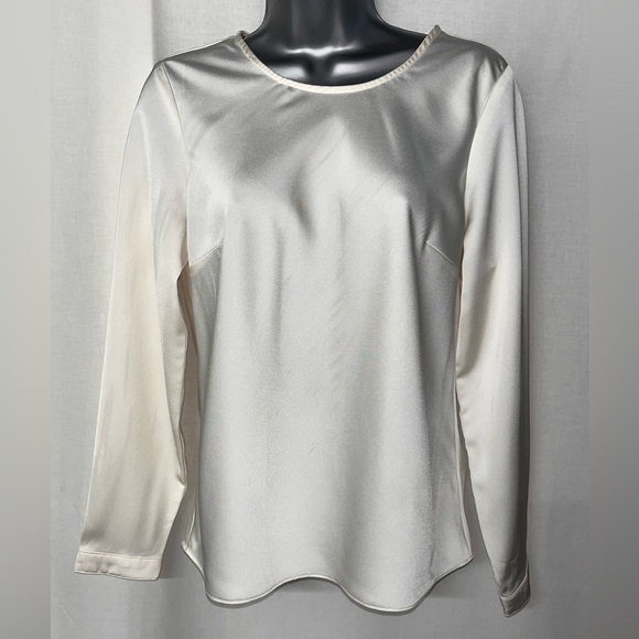 NEW J Crew Long-sleeve button-back top in everyday crepe Size xs - Picture 2 of 6